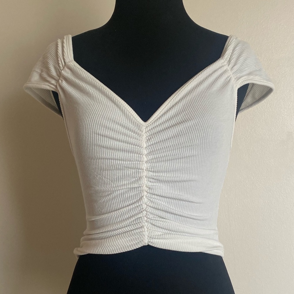 ruched cap sleeve top